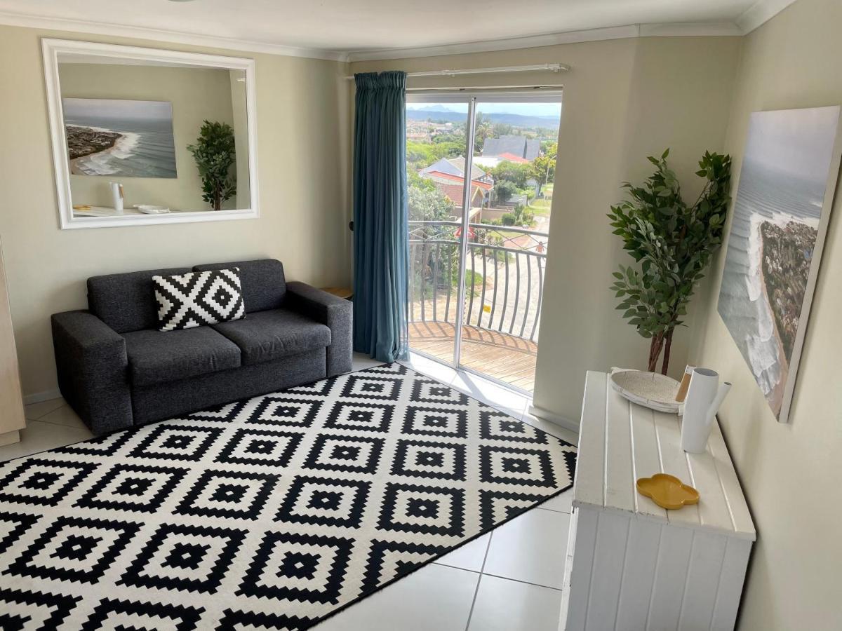 'On Point' Beach House - Jeffreys Bay Dış mekan fotoğraf